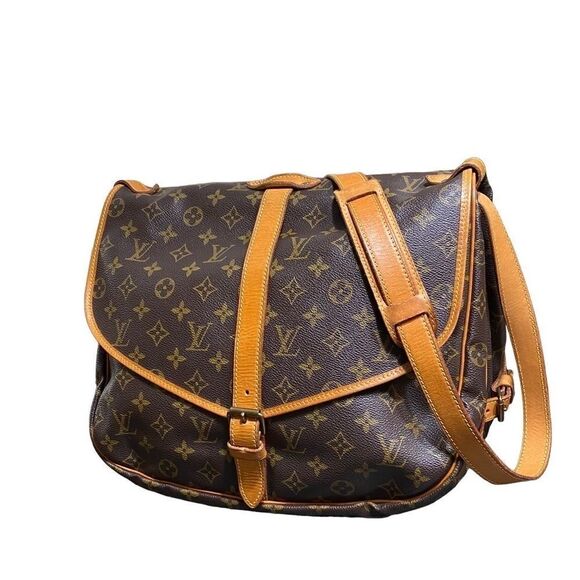 Louis Vuitton Other - LOUIS VUITTON Monogram Saumur 35 Shoulder/Crossbody Bag 💼 8901VI
